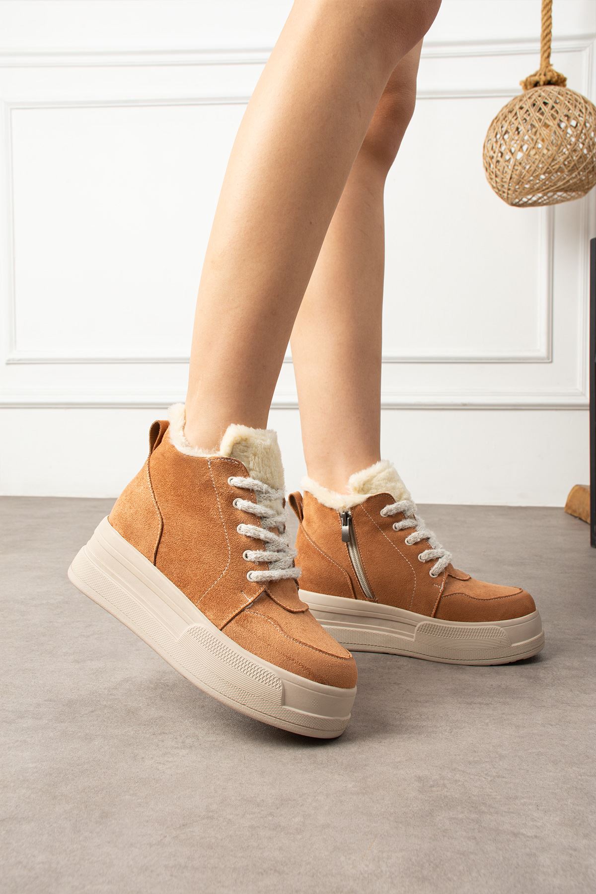 RİVA TABA KÜRKLÜ BOT