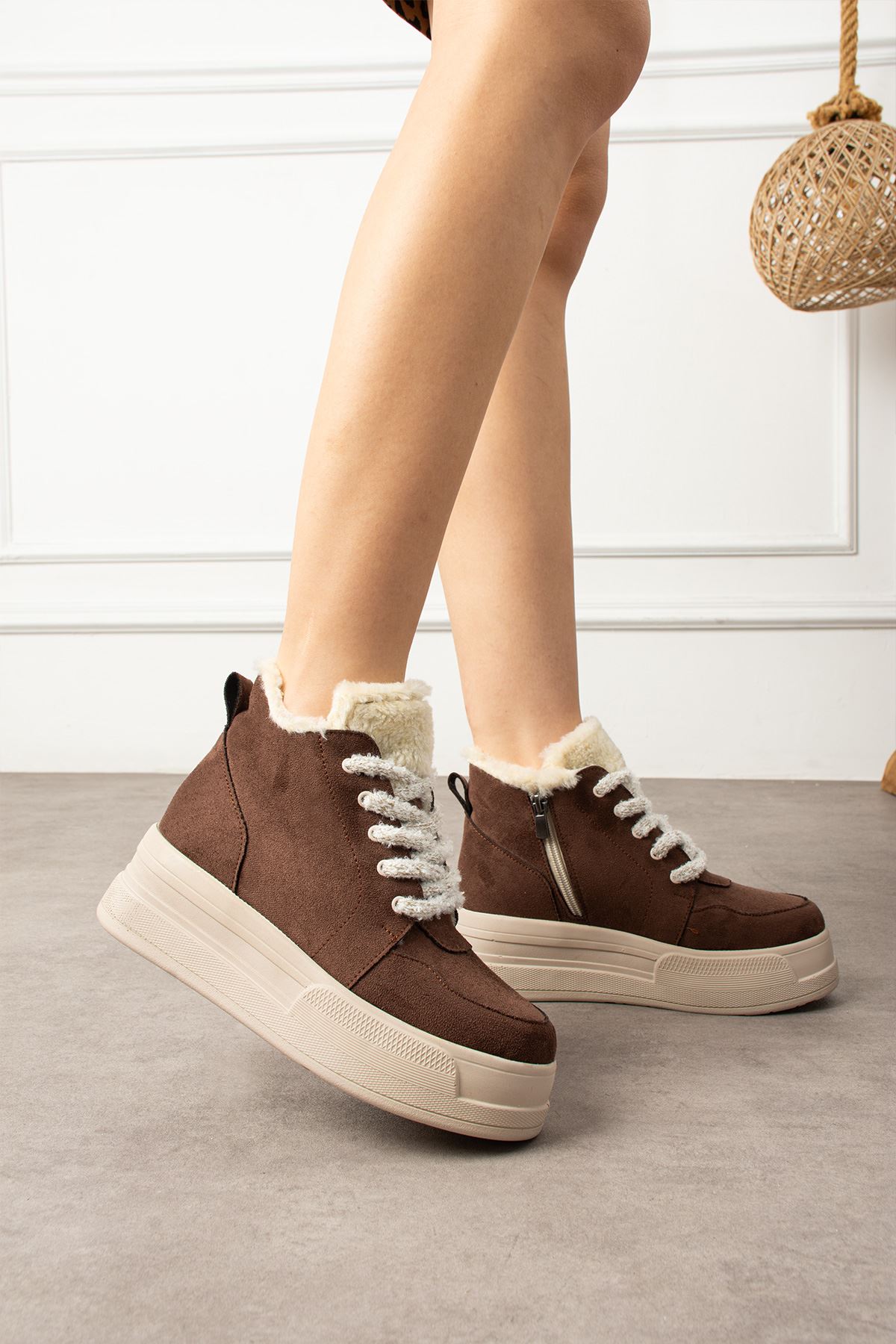 RİVA KAHVERENGİ KÜRKLÜ BOT