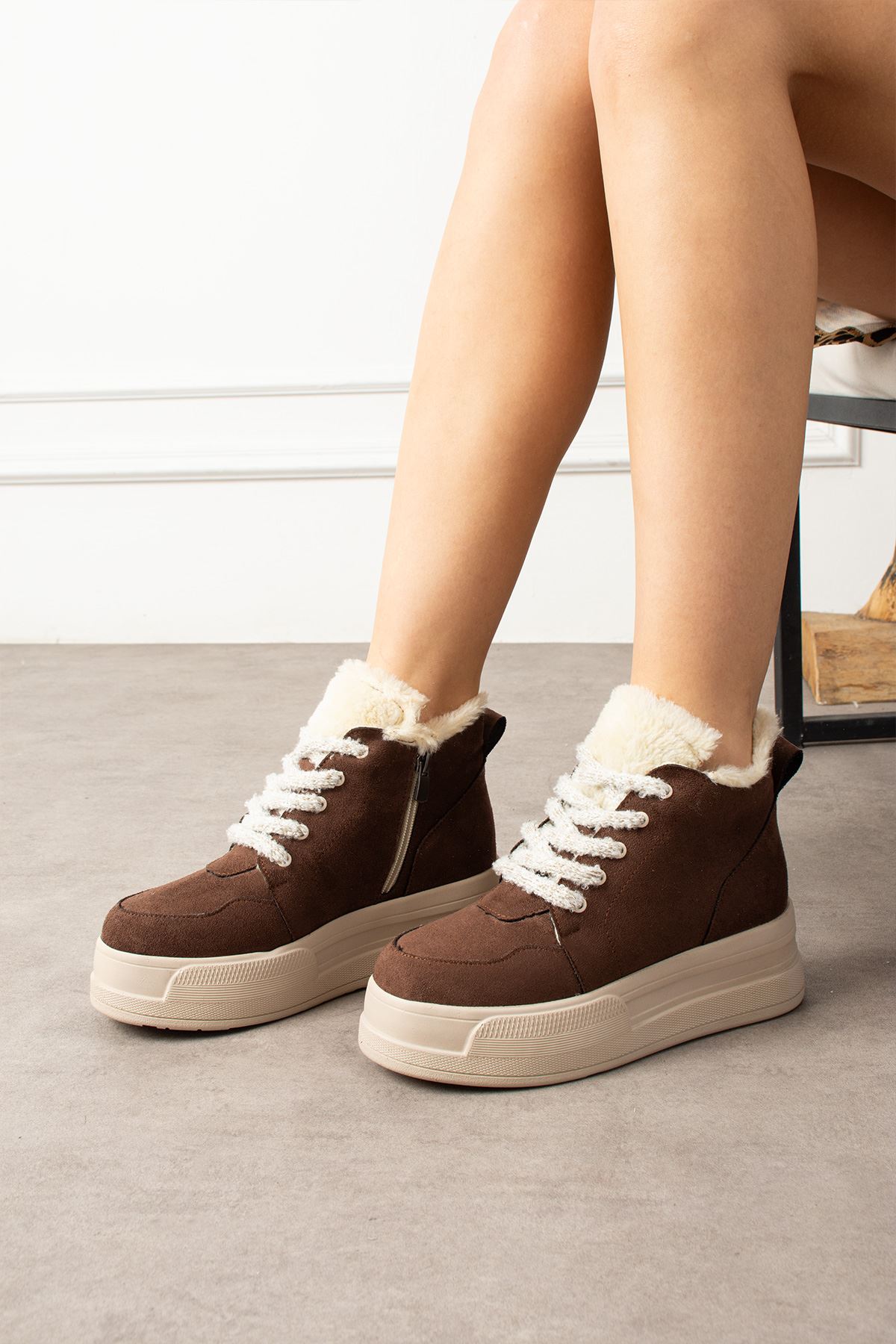 RİVA KAHVERENGİ KÜRKLÜ BOT