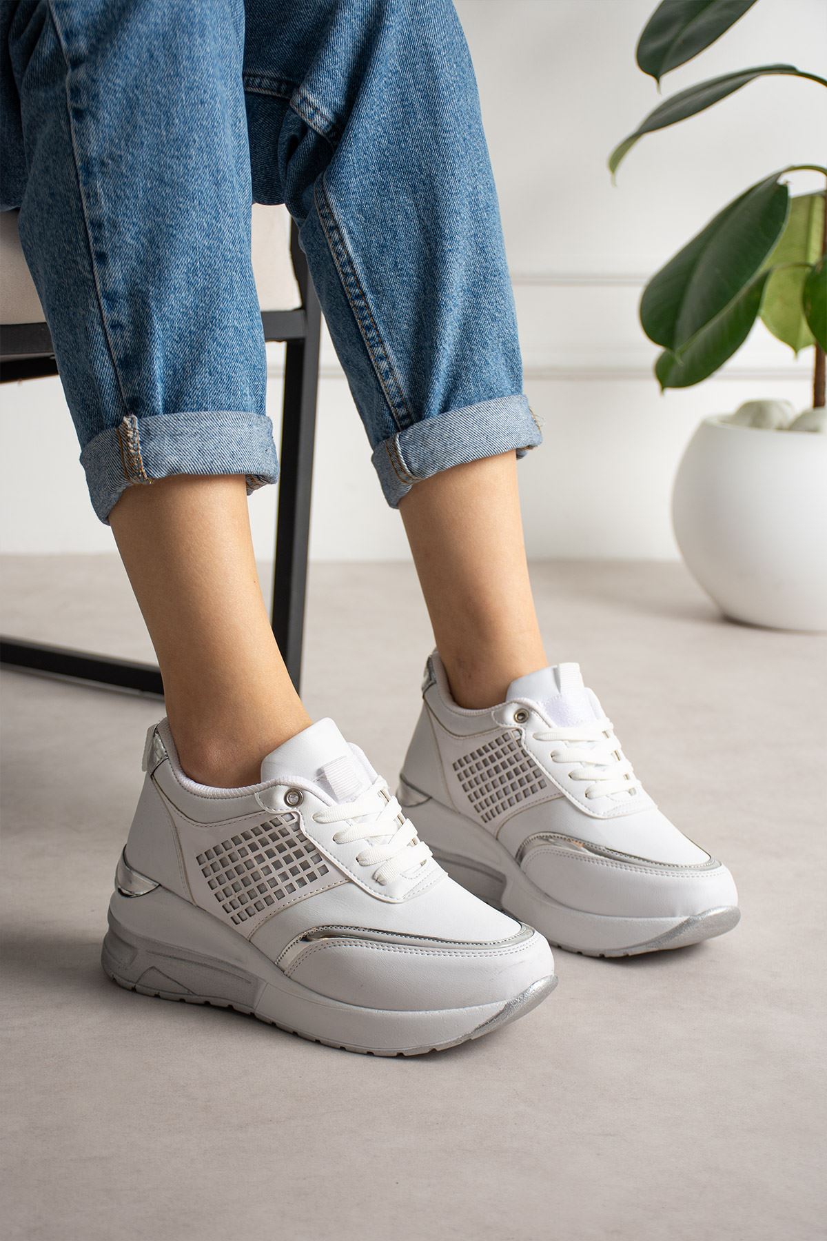 ALİSA BEYAZ FİLE DETAYLI SPOR