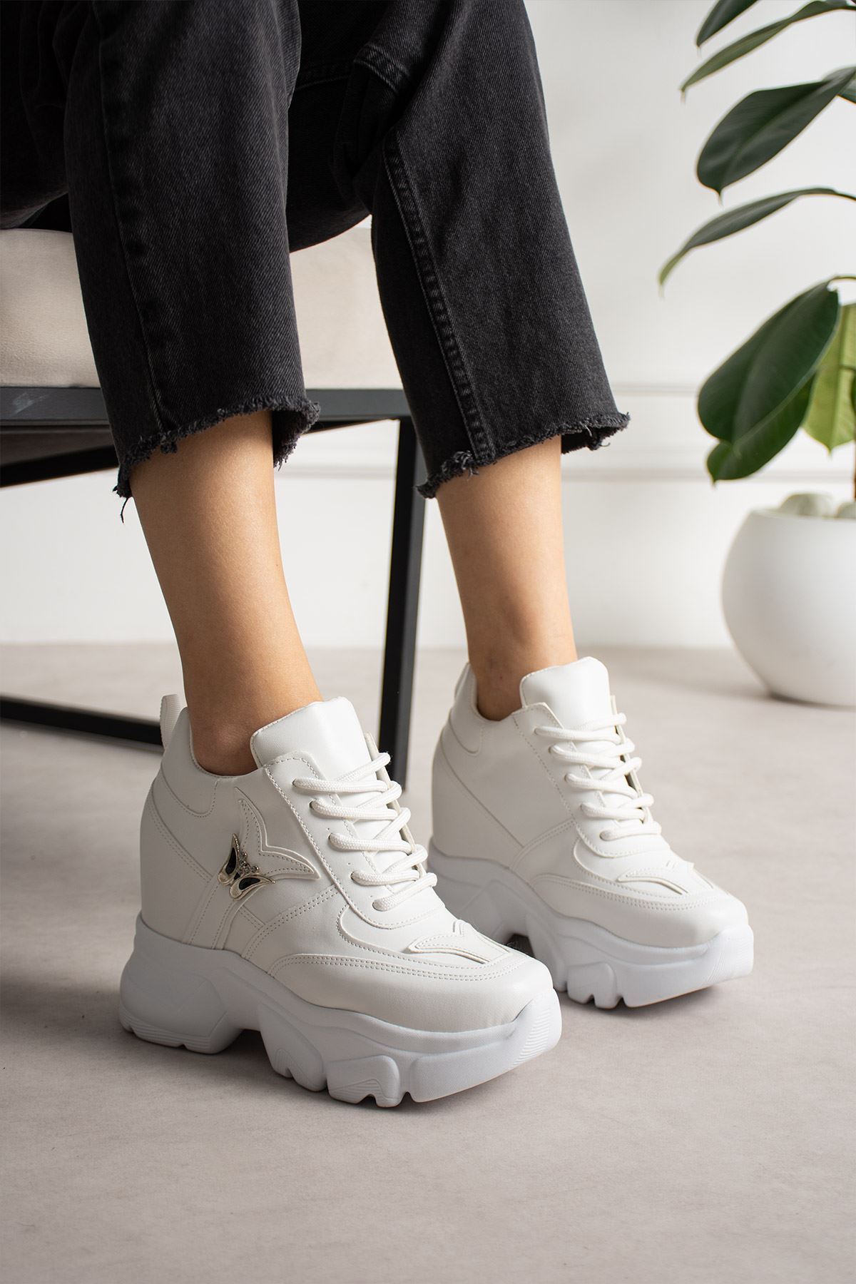 BETİS BEYAZ GİZLİ TOPUKLU SPOR