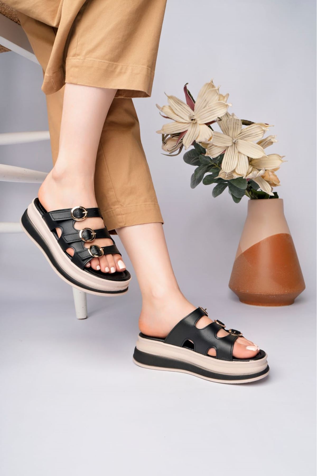 MAYA ÜÇ ŞERİTLİ TOKALI SİYAH TERLİK