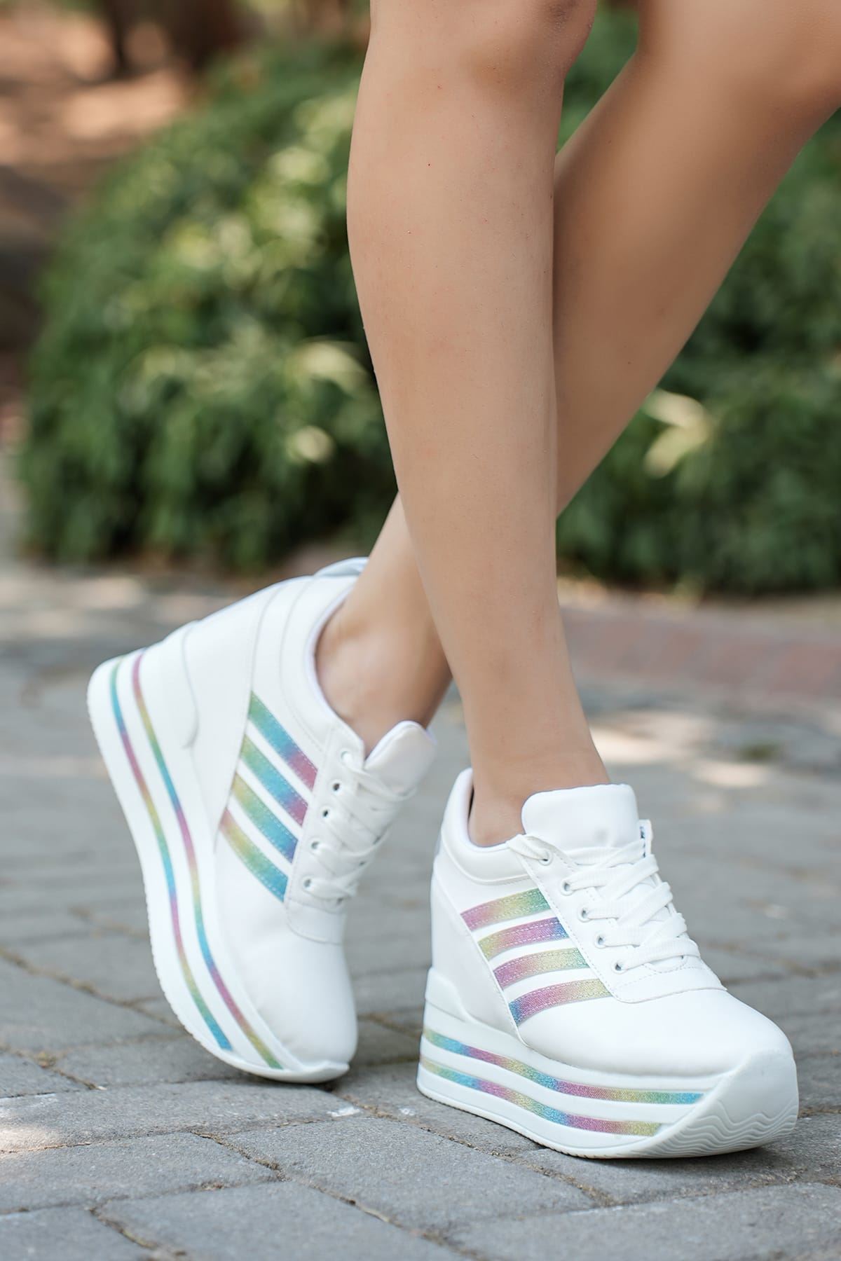 Lina Gizli Topuk Beyaz Hologram Spor Ayakkabı