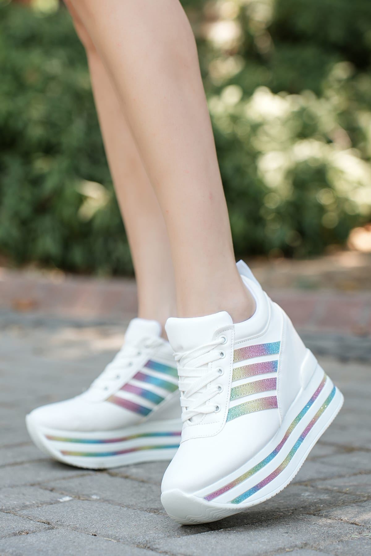 Lina Gizli Topuk Beyaz Hologram Spor Ayakkabı