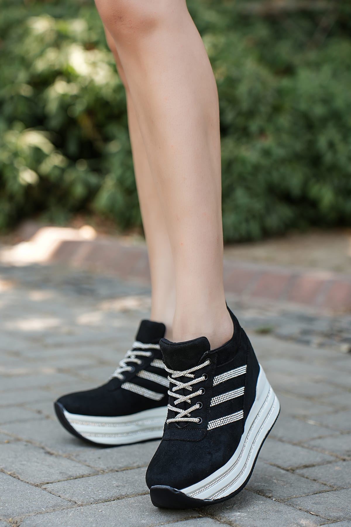 Lina Gizli Topuk Siyah Taşlı Kadın Spor Ayakkabı