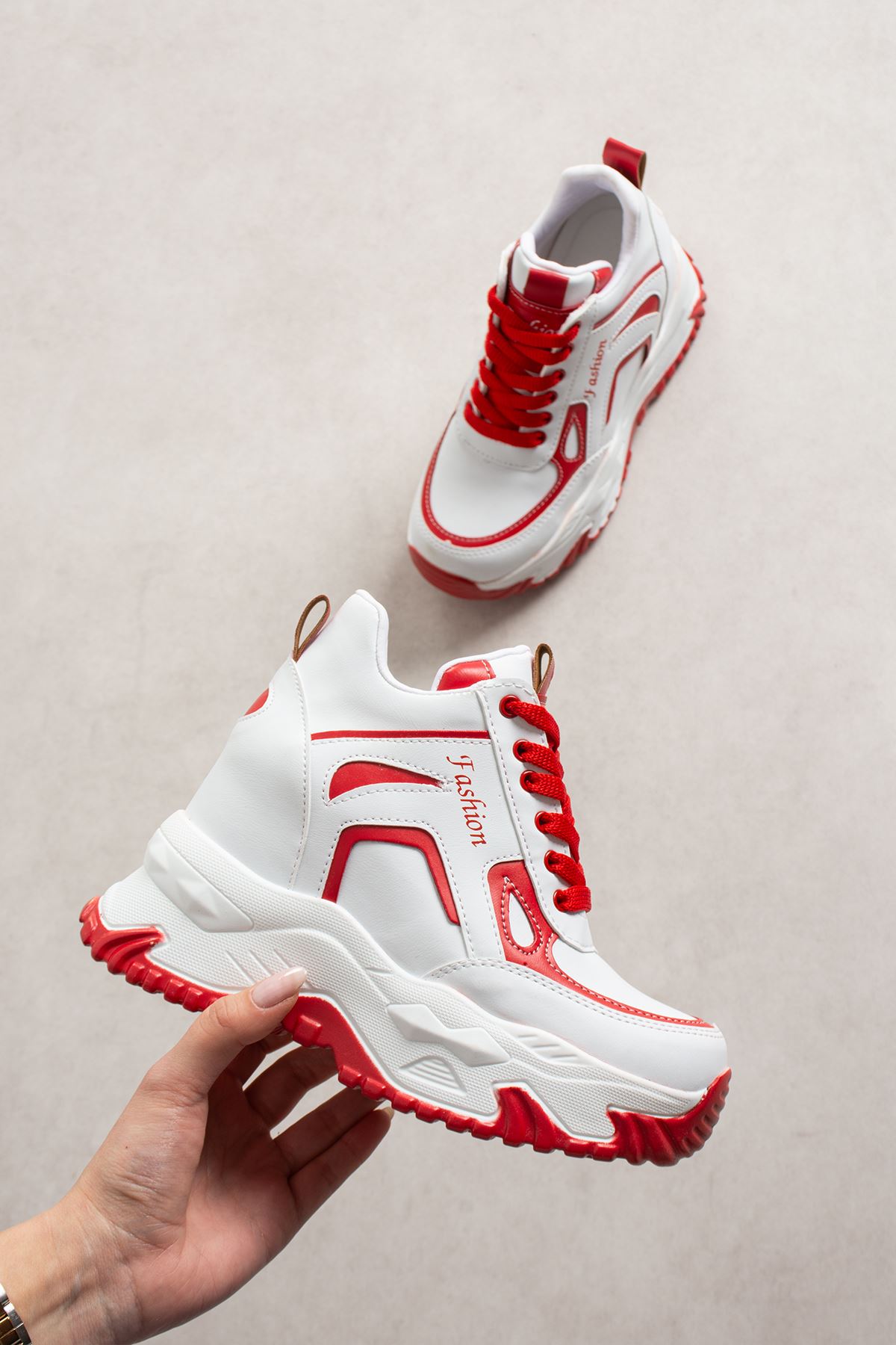 ZEYNA BEYAZ KIRMIZI GİZLİ TOPUKLU SPOR