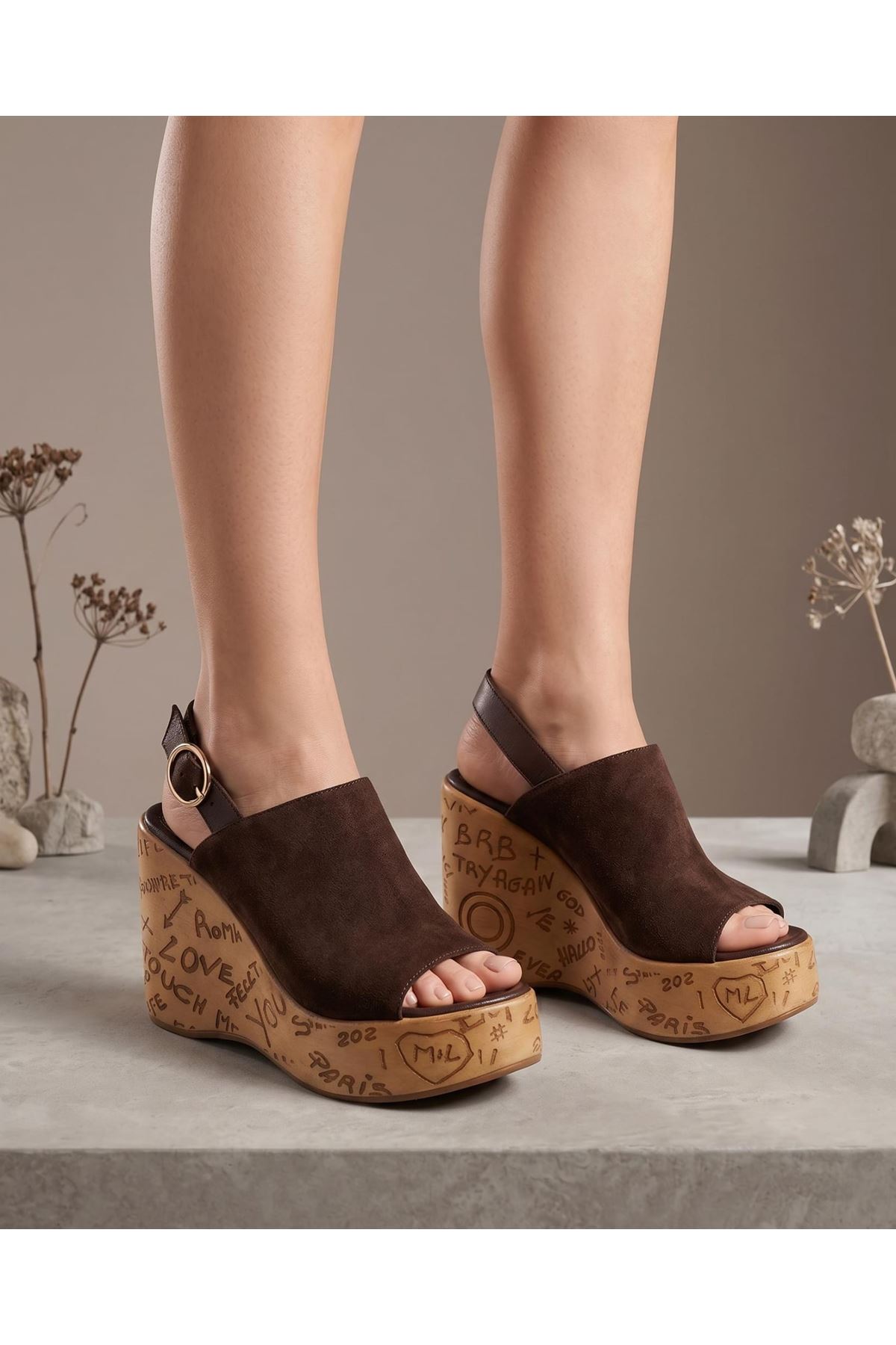 MN-05 SADE KAHVE SÜET KADIN SANDALET