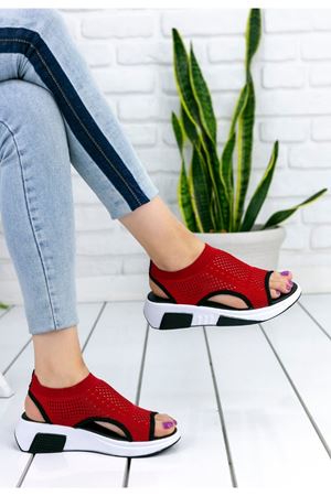 Soylu Triko Kırmızı Sandalet