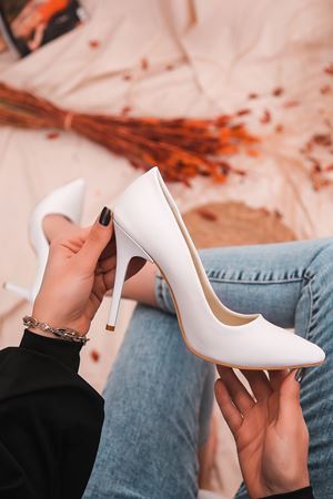Beti-01 Stiletto Beyaz Kadın Ayakkabı