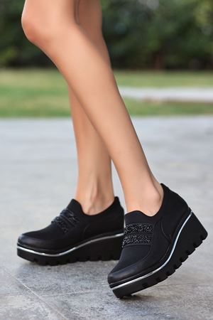 BRW-030 Dolgu Topuk Ayakkabı Siyah