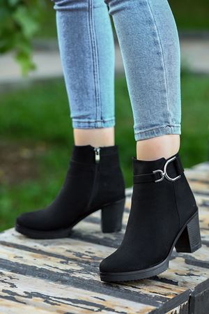 EMY-202 Siyah Süet Toka Detaylı Bot