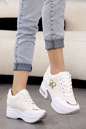 NİSA BEYAZ TAŞLI SPOR