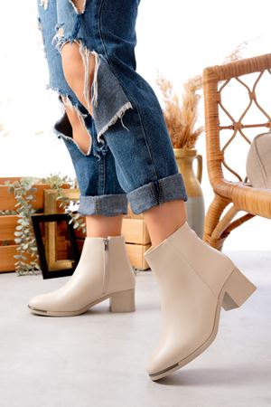  CELENS SADE KREM KADIN BOT