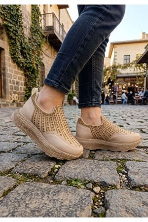 JNY-023 TAŞLI TABANLI SADE KREM SPOR
